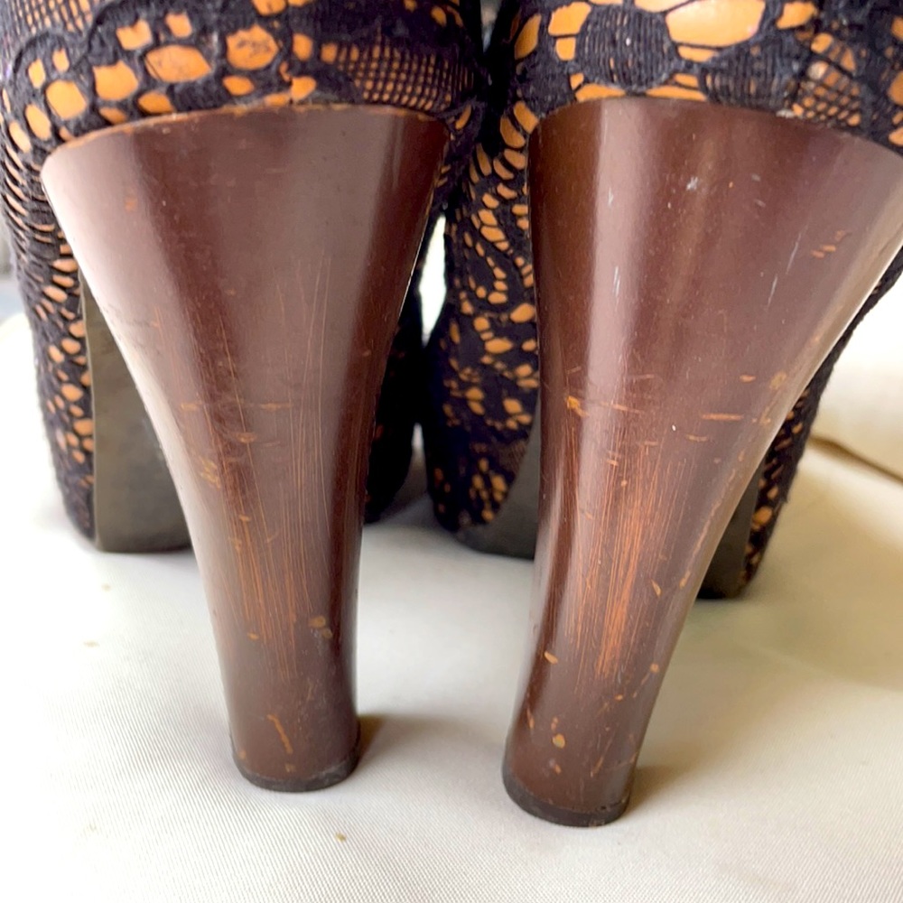 Tan & Black lace booties - Picture 2 of 2